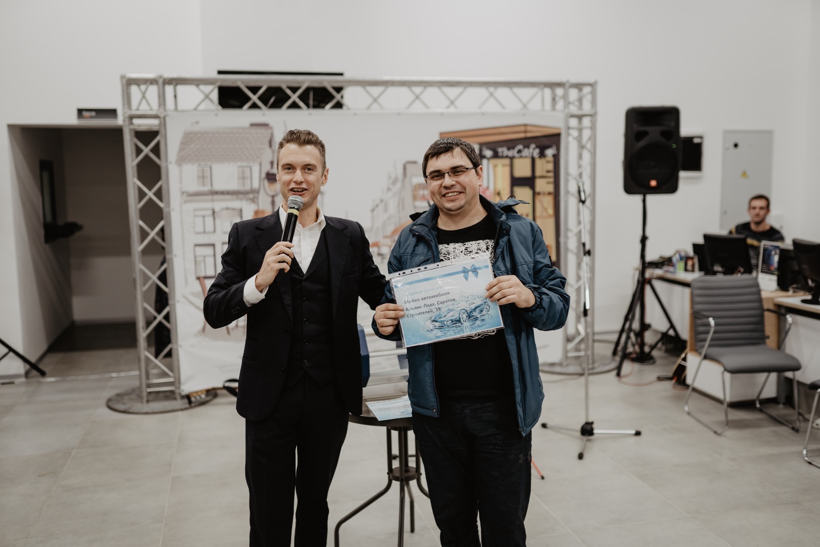 Фотоотчет с презентации LADA XRAY Cross
